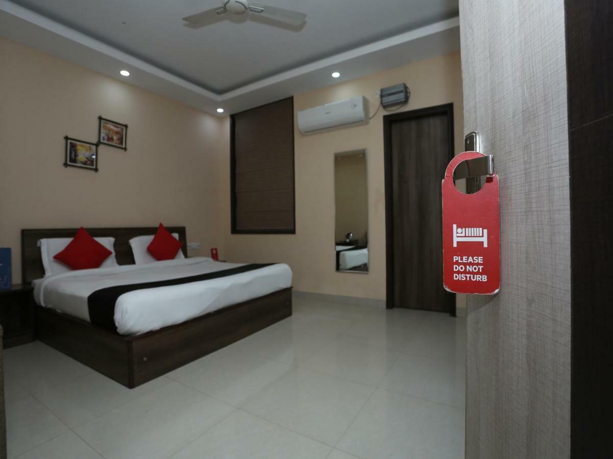 Bilberry Hotel Rewari Exterior photo