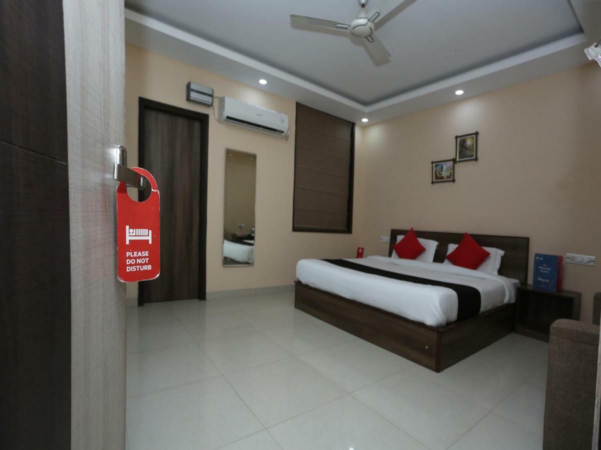 Bilberry Hotel Rewari Exterior photo
