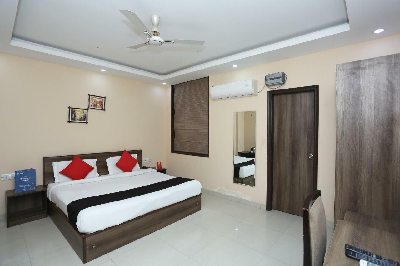 Bilberry Hotel Rewari Exterior photo
