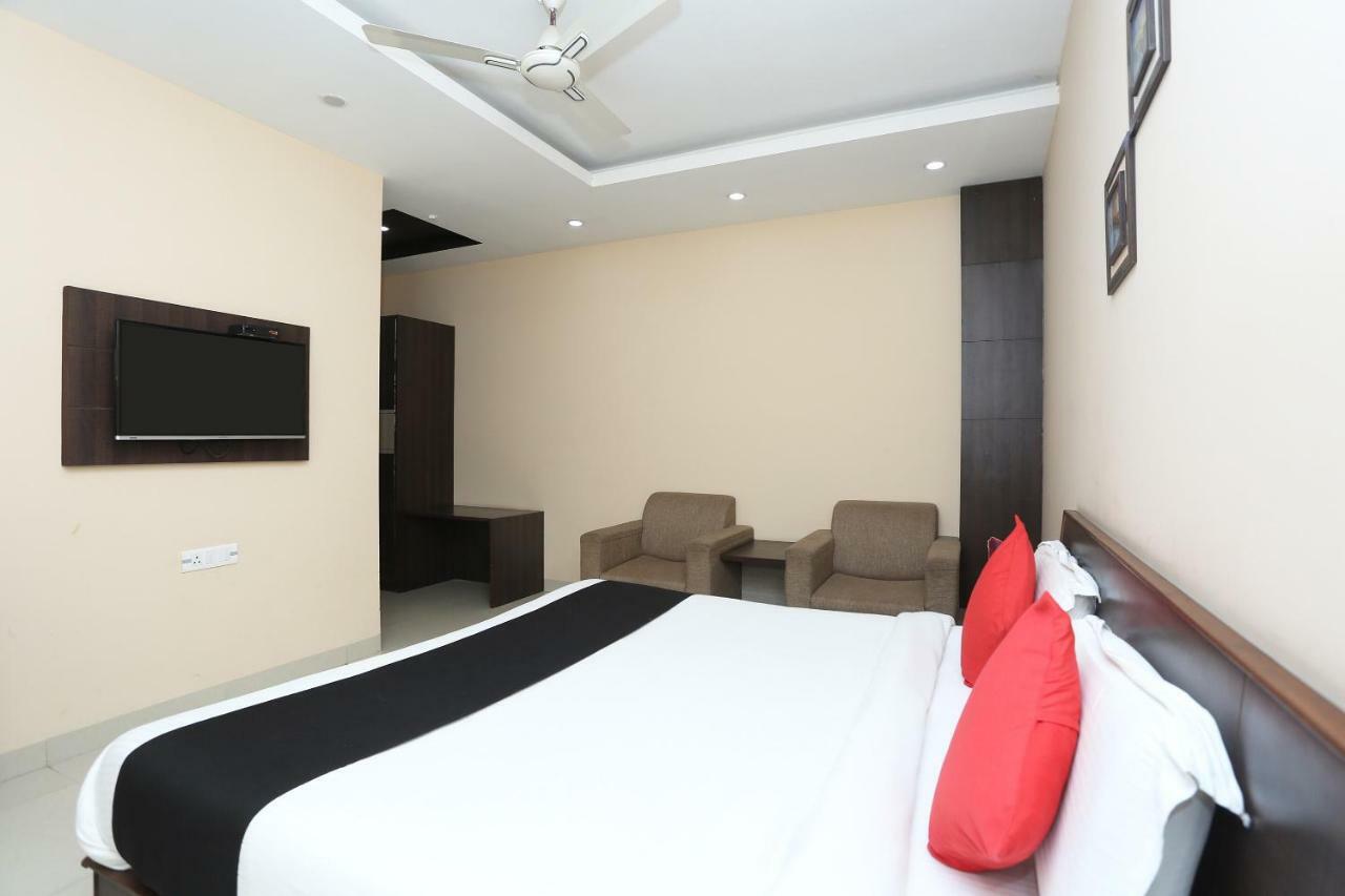 Bilberry Hotel Rewari Exterior photo